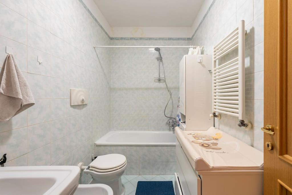 Apartamento A Casa Di Ceci Roma Exterior foto